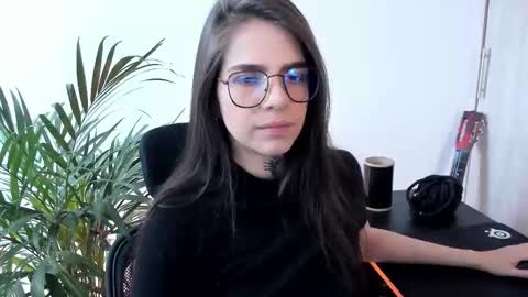 Meurif online show from 10.19.25