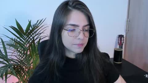 Meurif online show from 12.20.25