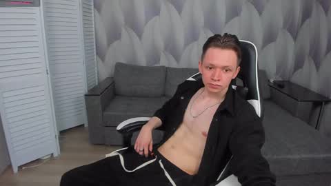 MEVERIK OUSHEN online show from 04.05.26