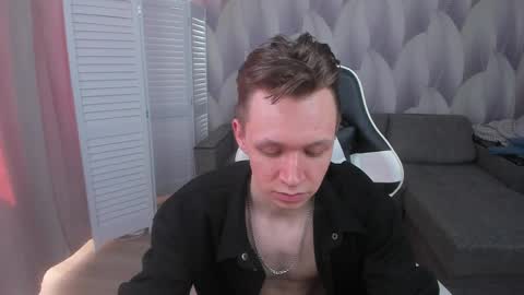 MEVERIK OUSHEN online show from 04.10.26