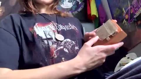 Snapshot of mewstoners chatting on 01.21.25 Finn The Incubus online show from 01.21.25