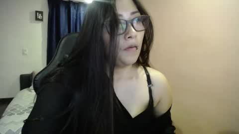 Mia zoe online show from 01.09.25