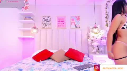 mia__bailey_ online show from 03.18.26