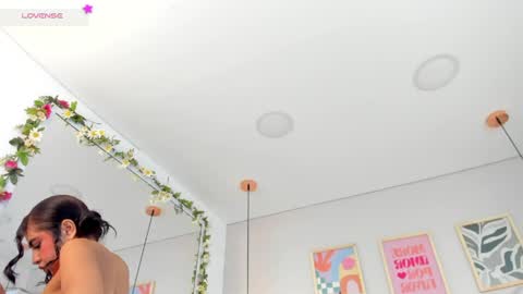 mia__bailey_ online show from 04.22.26