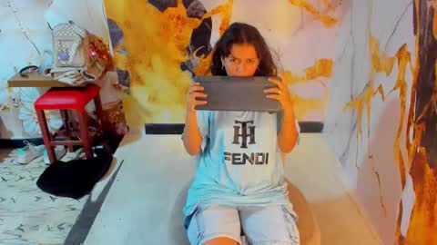 Mia online show from 01.11.26