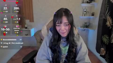 Mia online show from 01.10.25