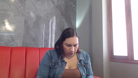 Mia online show from 03.22.26