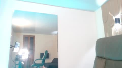 Mia online show from 04.09.26