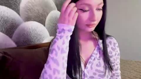 Snapshot of mia_cutie1 chatting on 07.10.26 Mia online show from 07.10.26