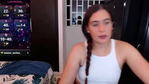 Snapshot of mia_danielsx chatting on 02.26.25 Mia online show from 02.26.25