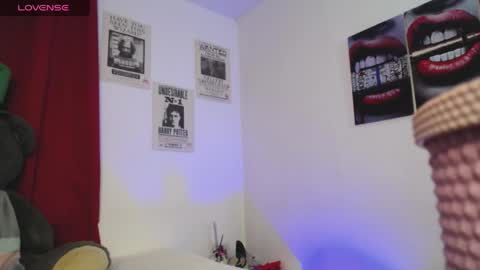 Mia online show from 04.01.26