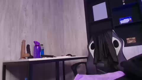 mia_esposito2 online show from 10.16.25