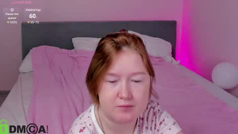 Mia online show from 11.15.25