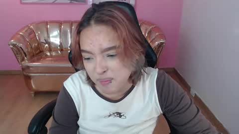 Mia online show from 10.22.25