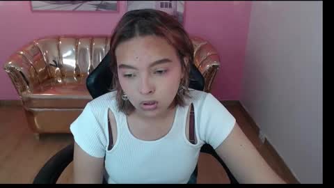 Mia online show from 10.27.25