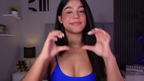 Snapshot of mia_gabbaai chatting on 04.05.26 Mia online show from 04.05.26