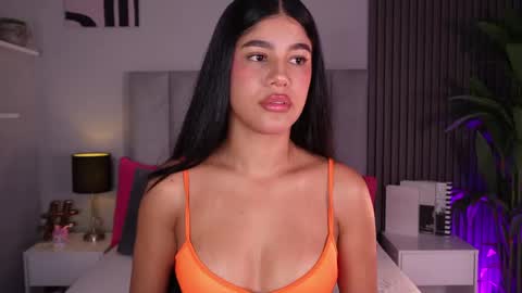 Snapshot of mia_gabbaai chatting on 04.16.26 Mia online show from 04.16.26