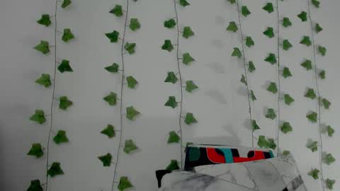 MIA online show from 02.04.26