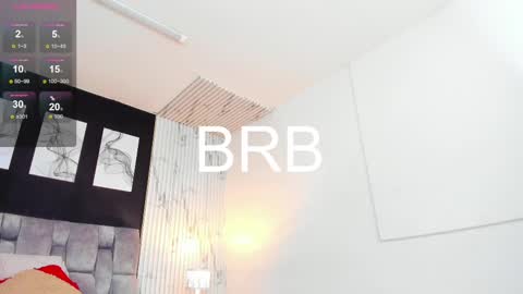 M I A  online show from 03.10.25