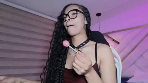 Mia online show from 03.04.26