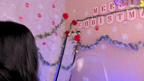 Mia online show from 12.01.25