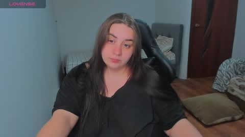 Mia online show from 03.30.26