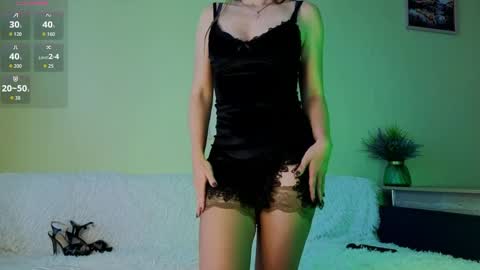 Mia  online show from 04.19.26