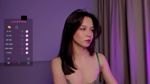 Mia online show from 10.26.25