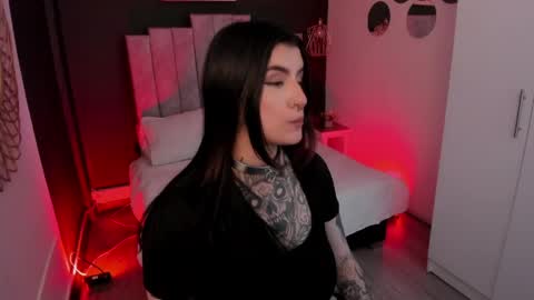 Val  online show from 05.12.26