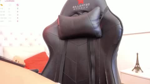    online show from 02.01.25