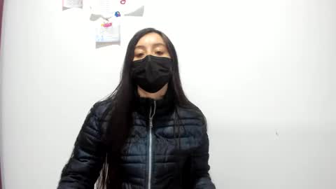 mia kaneee online show from 02.16.25