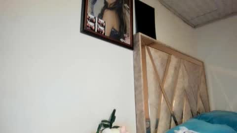 mia kaneee online show from 01.10.26