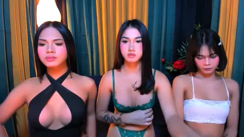 Snapshot of mia_keller08 chatting on 09.19.25 fvckingmia online show from 09.19.25