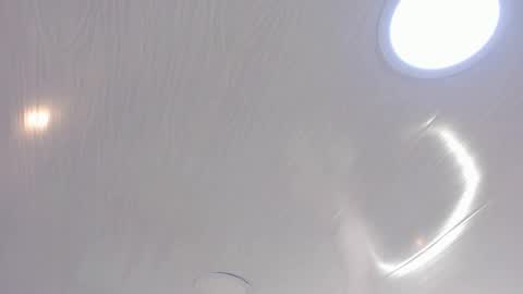 Mia online show from 10.30.25