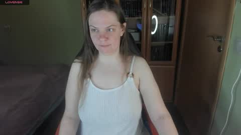 mia_lores online show from 05.12.26