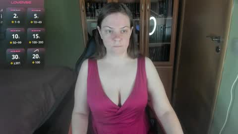 mia_lores online show from 05.23.26