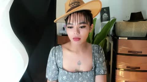 Snapshot of mia_lover9 chatting on 07.19.26 M I A online show from 07.19.26