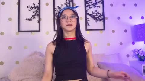 Mia online show from 07.20.26