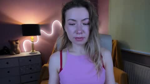 Snapshot of mia_luxx92 chatting on 01.17.26 Mia online show from 01.17.26