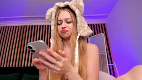 Mia here Appreciate your support online show from 01.31.25