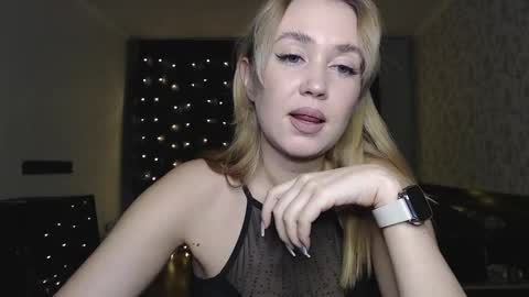 Mia online show from 02.15.25