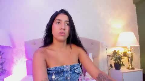 mia montess online show from 07.06.26