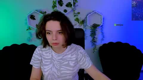 Snapshot of mia_mooon_ chatting on 06.16.26 mia_mooon_ online show from 06.16.26