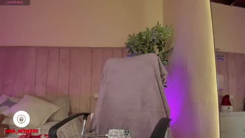 mia_mtnz02 online show from 12.15.25