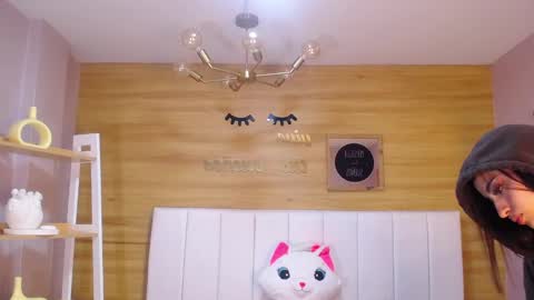 MIA online show from 10.16.25