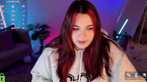 Mia online show from 05.25.26