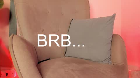 Mia online show from 12.30.24