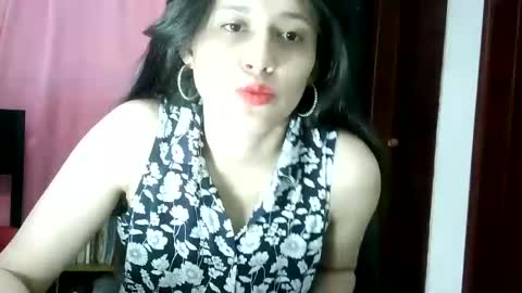Snapshot of mia_robeerts chatting on 09.15.25 mia_robeerts online show from 09.15.25