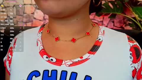 Snapshot of mia_roux1 chatting on 11.10.25 Mia online show from 11.10.25