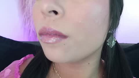 Mia online show from 05.15.26
